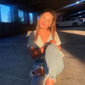 Meet your Posher, Ansley